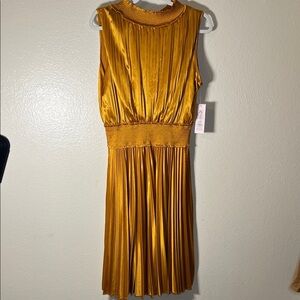 Nanette Lepore Gold Pleated Midi Dress size 12